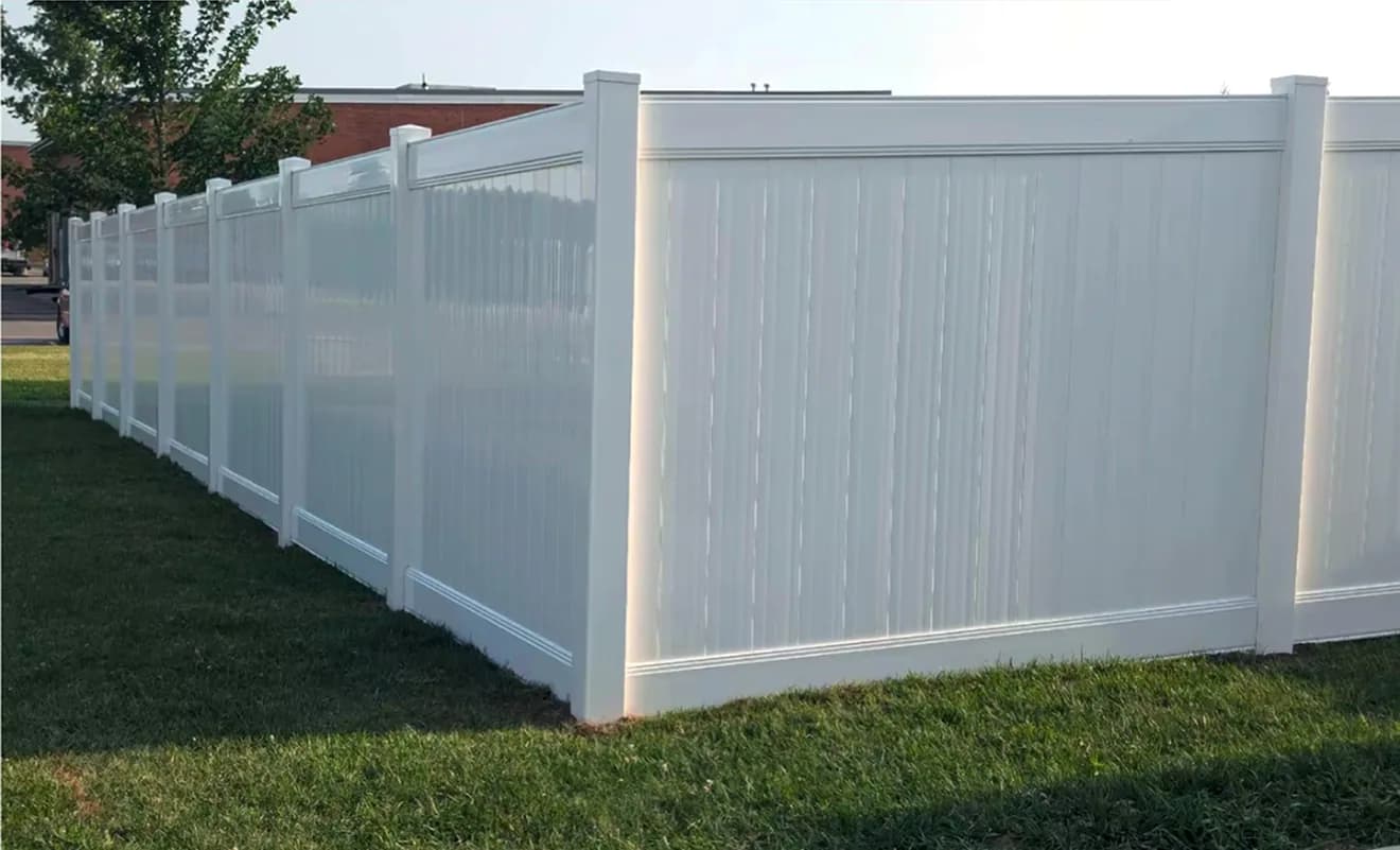 Vinyl Fences build by A Class Fencing — photo 2